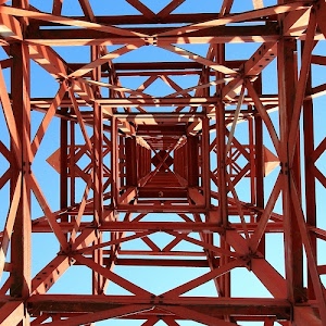 ferro, traliccio, cielo, azzurro, triangoli, rosso, marrone, quadrati, geometrie, pilastro, geometria, ruggine, ics, prospettiva, geometrico, quadrato, metallo, incrocio